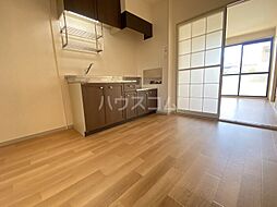 ラークヒルズ　Ａ 1階2DKのリビング/ダイニング