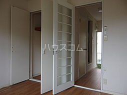 小田急多摩線 唐木田駅 徒歩8分の賃貸アパート 2階1Kのリビング/ダイニング