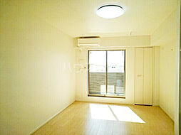 ソレイユ 203 2階1LDKのリビング/ダイニング