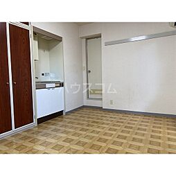 サンメゾン安田 3階ワンルームのリビング/ダイニング