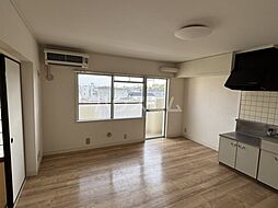 水戸昭和ビルI 4階2LDKのリビング/ダイニング