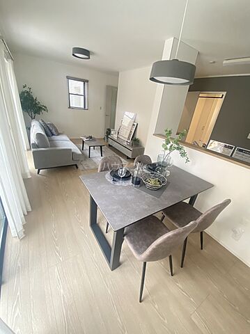 リビング/ダイニング