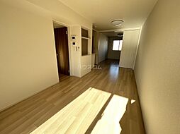 スクエアガーデン 203 2階2LDKのリビング/ダイニング