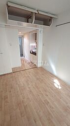 Ｒ　ＦＩＥＬＤＳ　ＧＹＯＴＯＫＵ 302 3階1Kのリビング/ダイニング