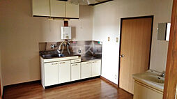 第2ベルハイツ B102 1階3DKのリビング/ダイニング