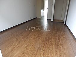 ベルコリーヌIII 2階ワンルームのリビング/ダイニング