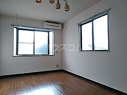 小田急小田原線 喜多見駅 徒歩10分の賃貸アパート 2階1Kのリビング/ダイニング