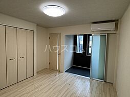 プレミアスII 1階1Kのリビング/ダイニング