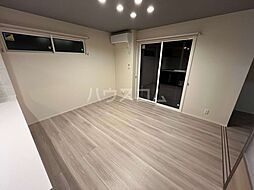 グレイスガーデン赤渋 101 1階1LDKのリビング/ダイニング