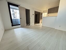 ユニバーサルシティ鈴谷 3階1LDKのリビング/ダイニング