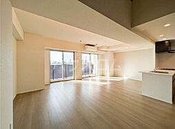 東京メトロ丸ノ内線 西新宿駅 徒歩5分の賃貸マンション 13階2LDKのリビング/ダイニング