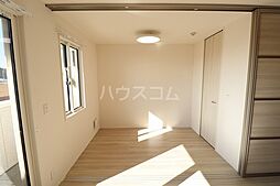 D’s LIEN (ディーズリアン)　E 203 2階2LDKのリビング/ダイニング