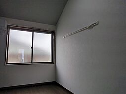 アデライン 203 2階1Kのリビング/ダイニング