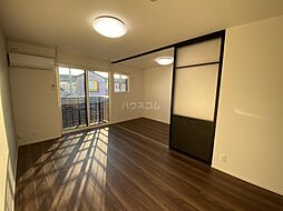 リュミエール太田 207 2階1LDKのリビング/ダイニング