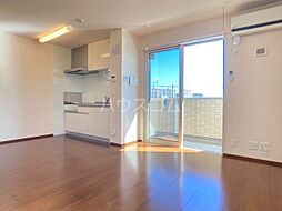 ヴィーブル草薙 305 3階ワンルームのリビング/ダイニング