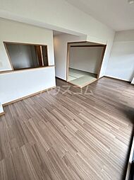 セントフローレンスパレス桂 311 2階3LDKのリビング/ダイニング