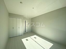 スターティス六実 2階1Kのリビング/ダイニング