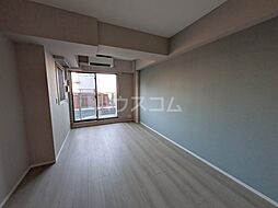 ラティエラ中野新井 701