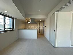 ルミーク本町ウェスト 301 3階1DKのリビング/ダイニング