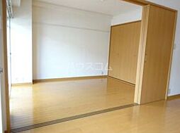 エルム1番館 105