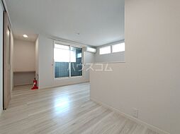 マリーコート B2 1階1LDKのリビング/ダイニング