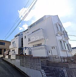 ワールドハーモニー 2階