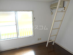 プラザ・ドゥ・デボンＡ棟 205 2階ワンルームのリビング/ダイニング