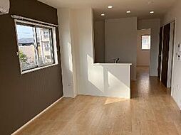 ディア・プリムローズ 2階2LDKのリビング/ダイニング