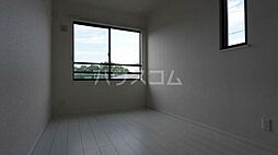 Alivio　A棟 A102 1階3LDKのリビング/ダイニング