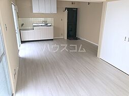 シャトーあが 304 3階1LDKのリビング/ダイニング