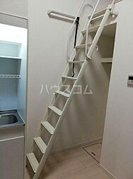 ウェルストン神楽坂 106 1階ワンルームのリビング/ダイニング