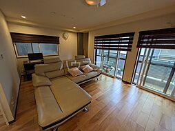 さかいビル 2 2階5LDKのリビング/ダイニング