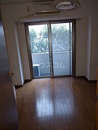 メゾン・ド・ハタ 102 1階1Kのリビング/ダイニング