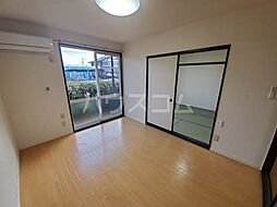 ＳＳコーポ　ＬＹＲＡ 102 1階2DKのリビング/ダイニング