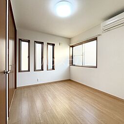 エスポア 2階1Kのリビング/ダイニング