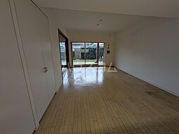 ソフィア松戸 1階3LDKのリビング/ダイニング