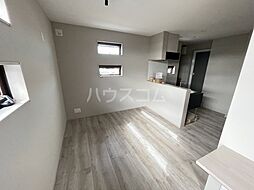 ie C 2階ワンルームのリビング/ダイニング