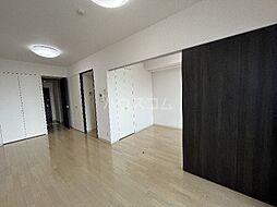 レジデンスエアポート 9階1LDKのリビング/ダイニング