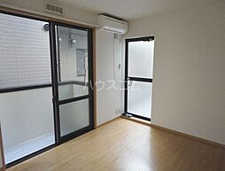 メイプルハウスＢ棟 103 1階1Kのリビング/ダイニング