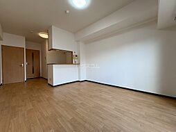 ラブリーガーデンビュー 602 6階ワンルームのリビング/ダイニング