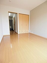 ＹＫＬ　ＦＬＡＴ 201 2階1Kのリビング/ダイニング