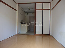 フラワーハイツＢ 206 2階ワンルームのリビング/ダイニング