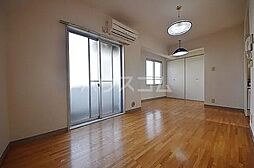 サンピアNo.16 305 3階ワンルームのリビング/ダイニング