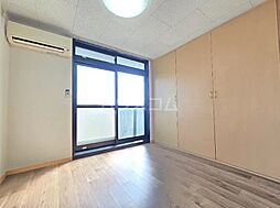 NSファミリア 101 1階1LDKのリビング/ダイニング