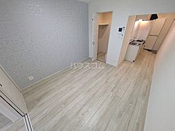 パインヒル18 1階1LDKのリビング/ダイニング