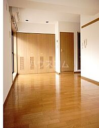 ヴィエント目白 201 2階1Kのリビング/ダイニング