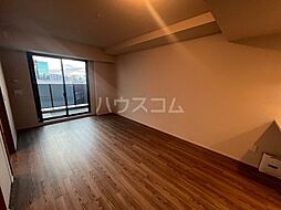 Brillia Tower箕面船場TOP OF THE HILL 5階1LDKのリビング/ダイニング