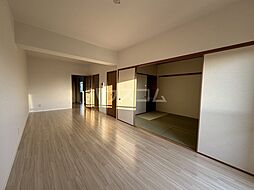 アーバンドエル八事石坂 1213 12階2LDKのリビング/ダイニング