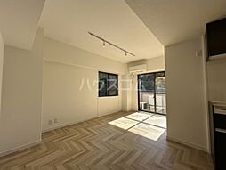 グリーンウッド大蔵 5階2LDKのリビング/ダイニング