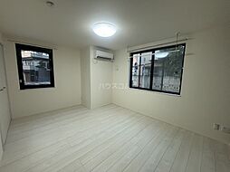 Yolk江古田 101 1階1Kのリビング/ダイニング